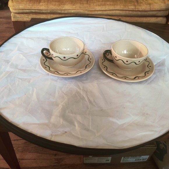 Mid Century Modern Cream and Green Ceramic Teacup Set - Picture 3 of 6